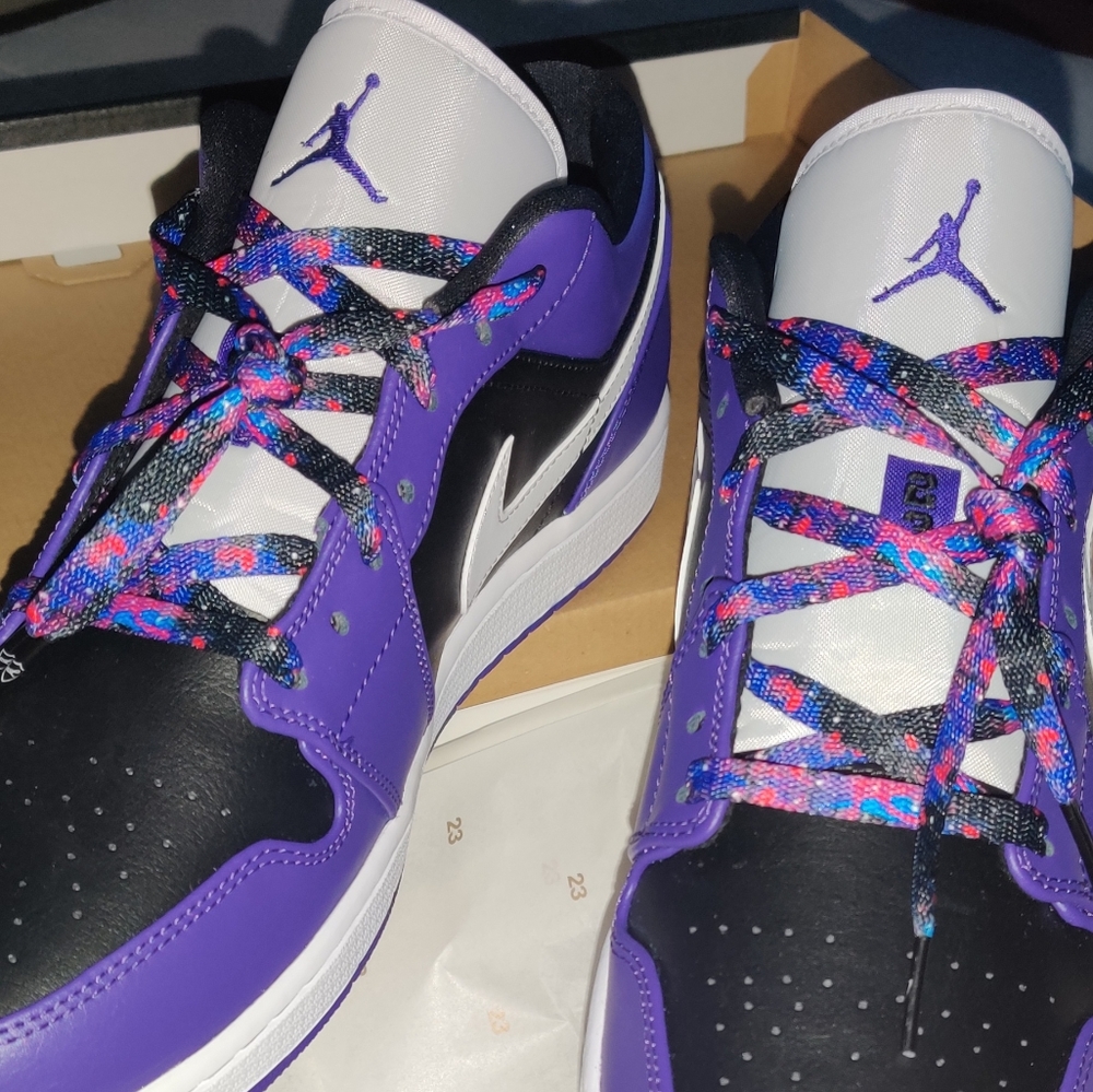 Air Jordan 1 Low Court Purple